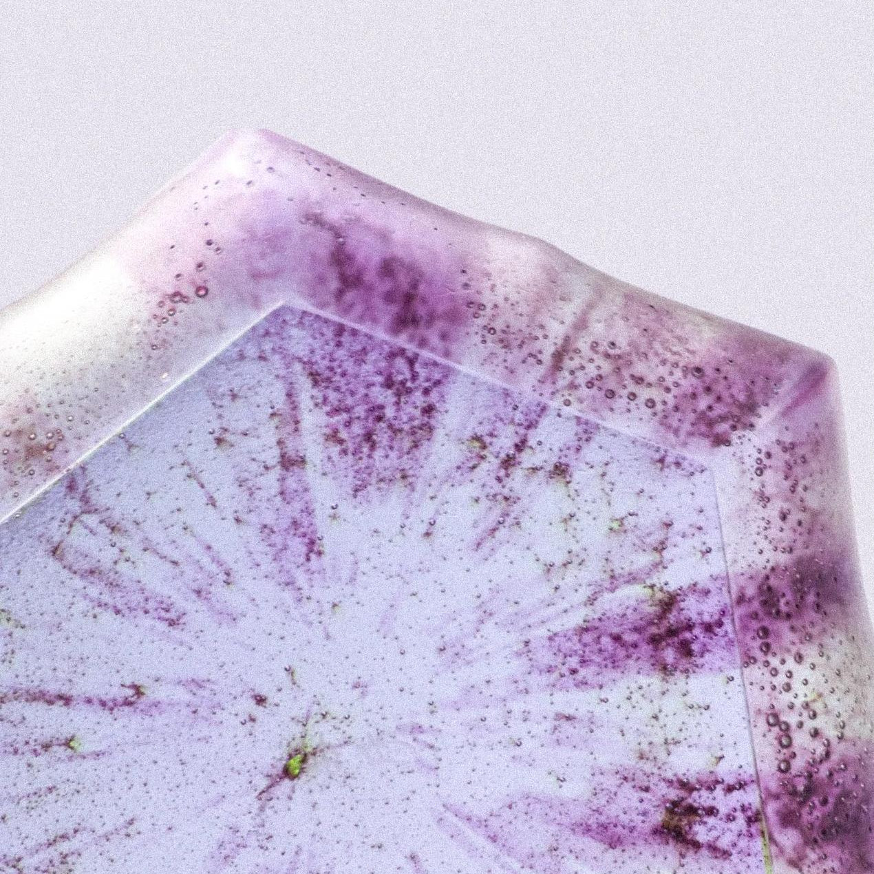 Rhombus Flower Glass Plate - Twilight Purple