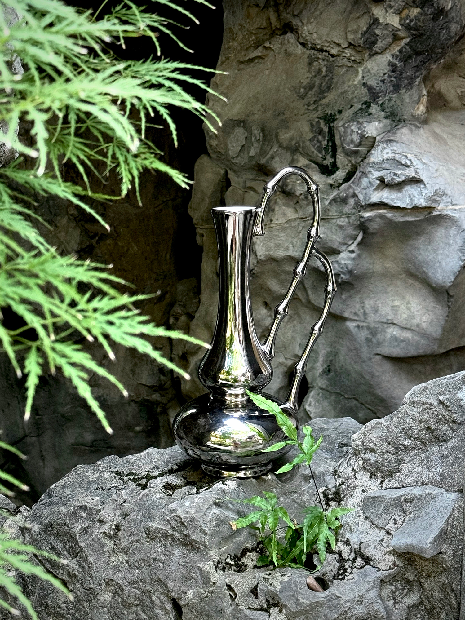 Fortune Gourd Vase